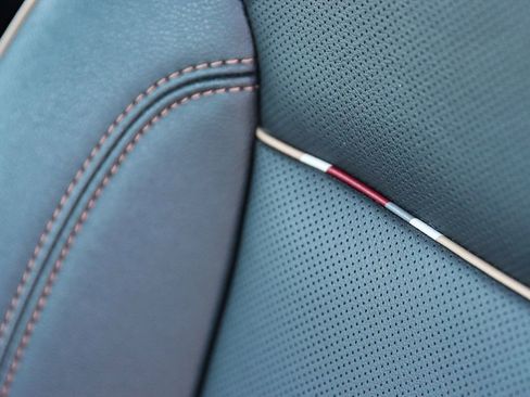 New 2024 Chevrolet Blazer Premier w/ Enhanced Convenience Package image 24