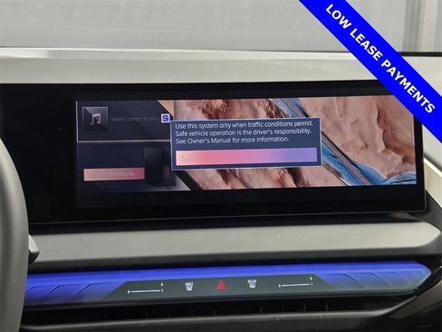 Certified 2025 BMW X3 xDrive30i w/ Convenience Package image 35