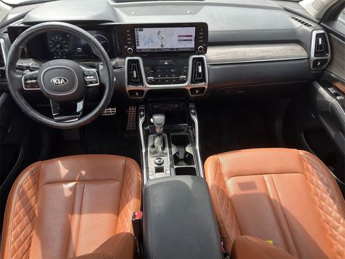 Used 2021 Kia Sorento SX Prestige image 32