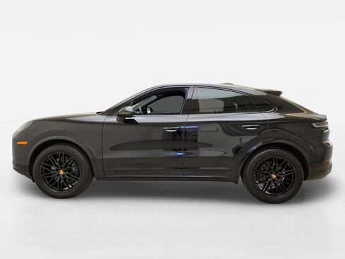 Used 2024 Porsche Cayenne Coupe AWD/4WD image 12