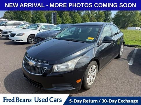 Used 2012 Chevrolet Cruze LS w/ Connectivity Package FWD image 3