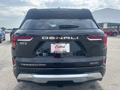 New 2026 GMC Terrain Denali w/ LPO, Floor Liner Package AWD/4WD image 5