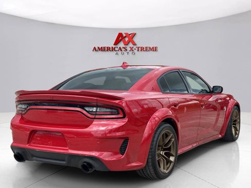 Used 2016 Dodge Charger SRT Hellcat w/ Harman/Kardon Audio Group RWD image 5