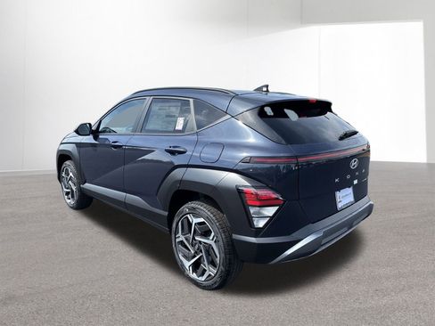 Used 2026 Hyundai Kona SEL Premium AWD/4WD image 7