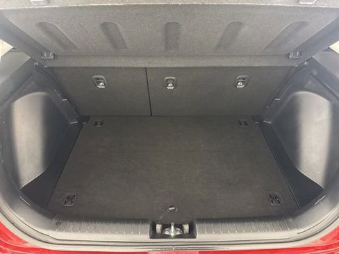 Used 2025 Hyundai Venue Limited FWD image 30