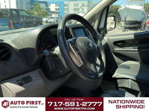 Used 2020 Nissan NV200 S FWD image 4