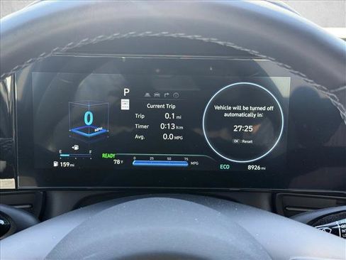 Certified 2025 Hyundai Elantra SEL FWD image 11