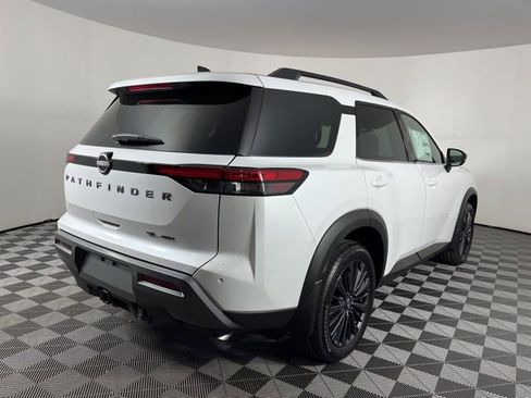New 2026 Nissan Pathfinder SL w/ SL Premium Package AWD/4WD image 11