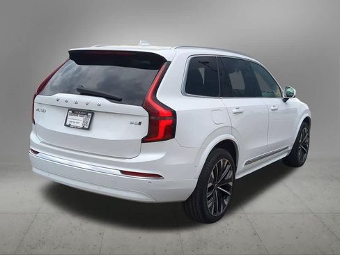 Certified 2026 Volvo XC90 B6 Plus AWD/4WD image 6