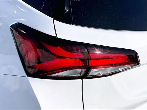 Used 2022 Chevrolet Equinox RS w/ RS Leather Package image 33