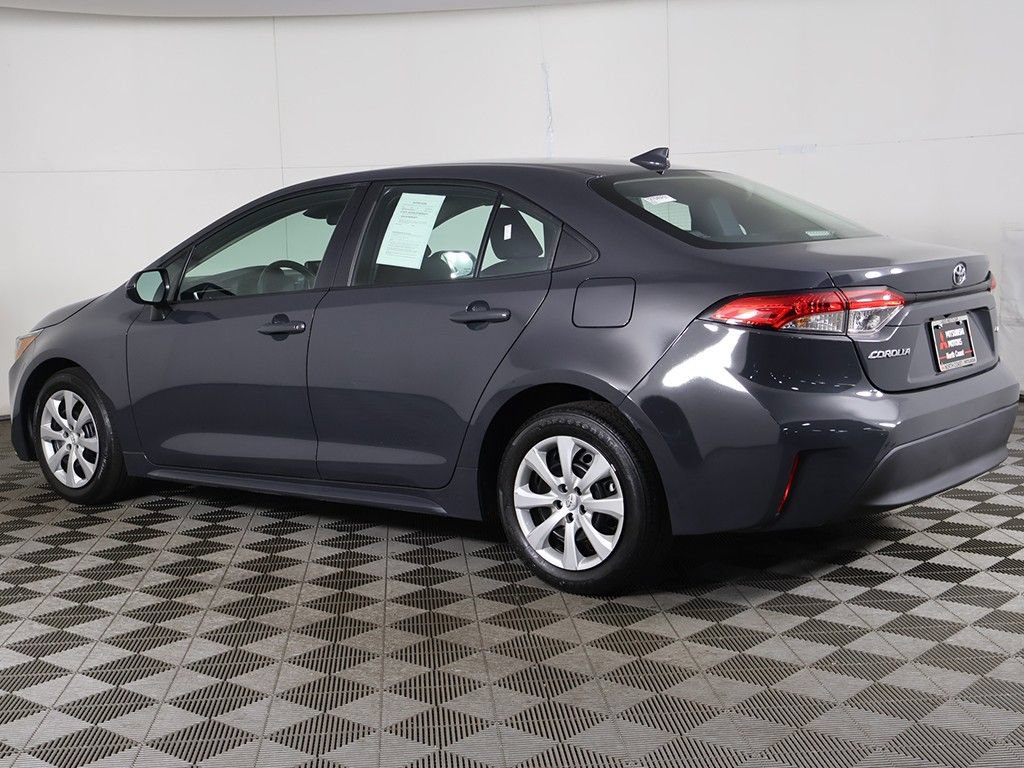 Used 2024 Toyota Corolla LE FWD image 6