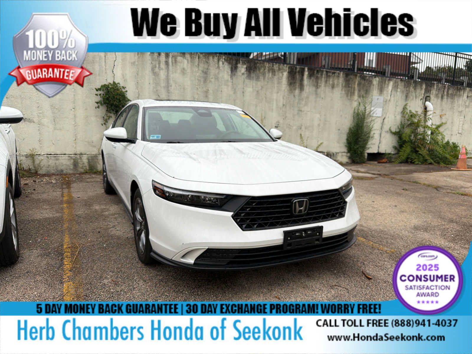 Used 2023 Honda Accord EX image 1
