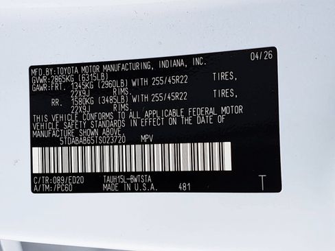 Used 2026 Lexus TX 500h AWD w/ Technology Package image 40