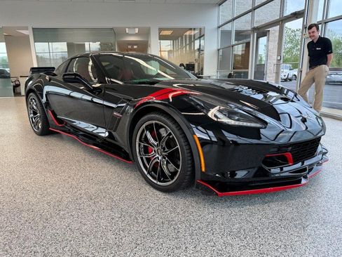Used 2018 Chevrolet Corvette Grand Sport image 3