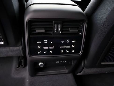 New 2026 Porsche Cayenne AWD/4WD image 21