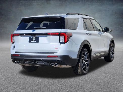 New 2026 Ford Explorer ST image 7