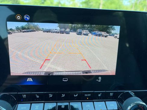 New 2026 Chevrolet Colorado ZR2 AWD/4WD image 20