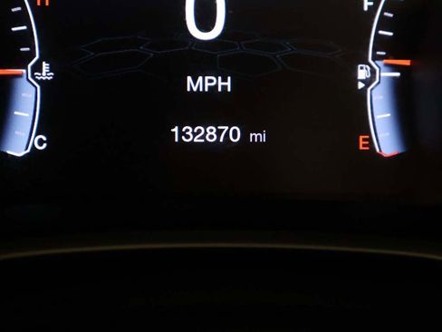 Used 2018 Jeep Compass Limited w/ Navigation Group image 32