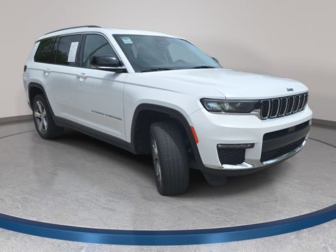 Used 2021 Jeep Grand Cherokee L Limited w/ Trailer Tow Group (B) AWD/4WD image 3