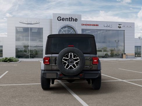 New 2026 Jeep Wrangler Unlimited Sahara AWD/4WD image 7