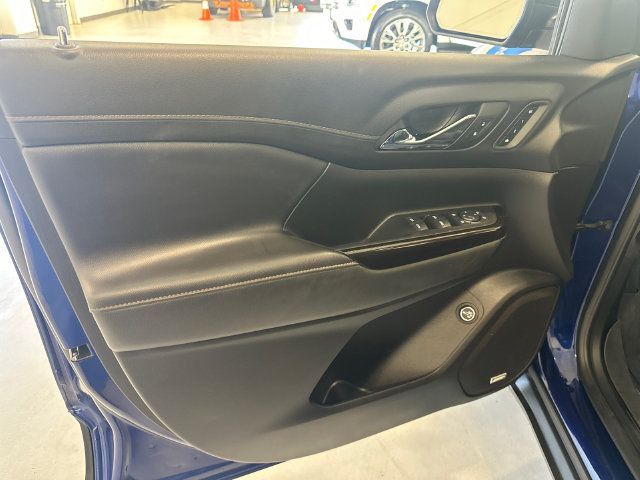 Used 2023 GMC Acadia AT4 w/ Technology Package AWD/4WD image 26