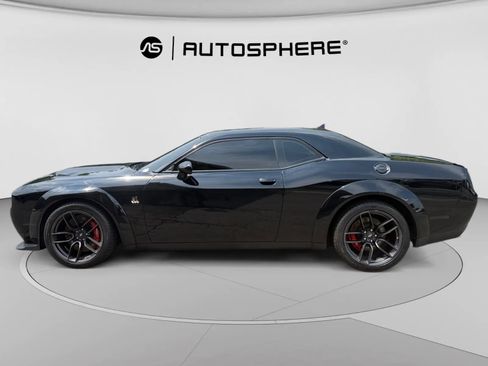Used 2021 Dodge Challenger R/T Scat Pack RWD image 4