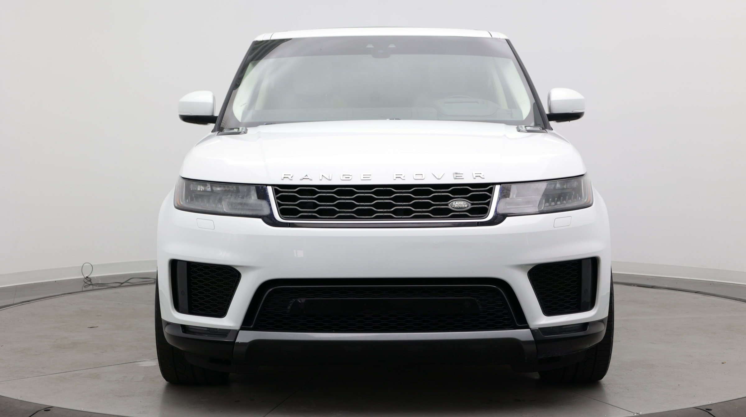 Used 2020 Land Rover Range Rover Sport HSE AWD/4WD image 2