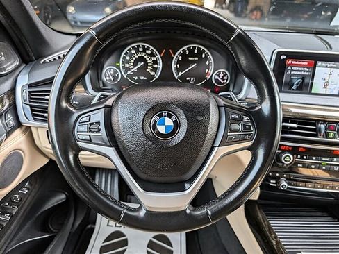 Used 2018 BMW X5 xDrive40e AWD/4WD image 19