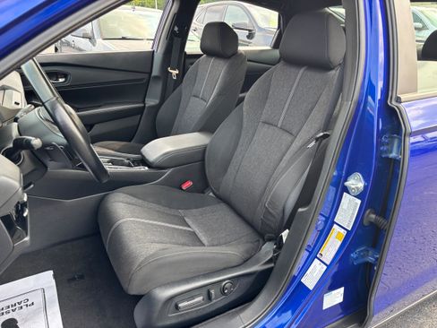 Used 2024 Honda Accord Sport image 9