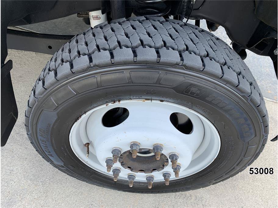 Used 2019 Ford F550 4x4 Regular Cab Super Duty w/ Snow Plow Prep Package image 21
