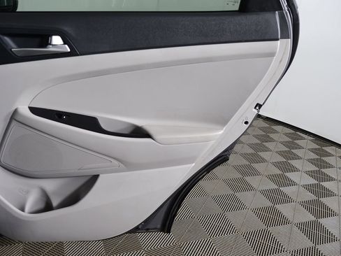 Used 2020 Hyundai Tucson SE FWD image 20
