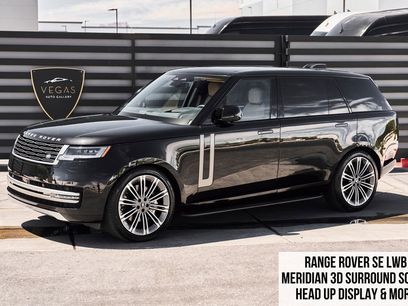 Used 2025 Land Rover Range Rover Long Wheelbase SE