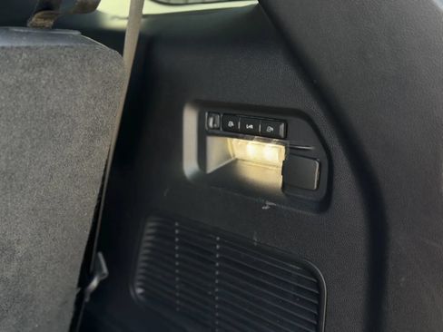 Used 2025 Ford Explorer ST AWD/4WD image 46
