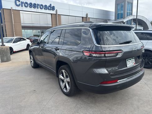 Used 2021 Jeep Grand Cherokee L Limited AWD/4WD image 3