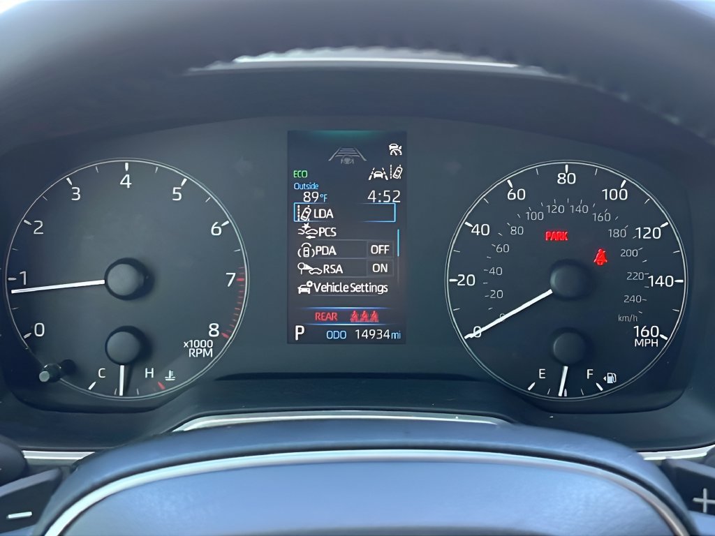 Used 2025 Toyota Corolla SE FWD image 30