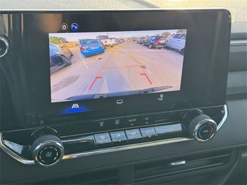 Used 2025 Chevrolet Colorado W/T w/ WT Custom Package image 13