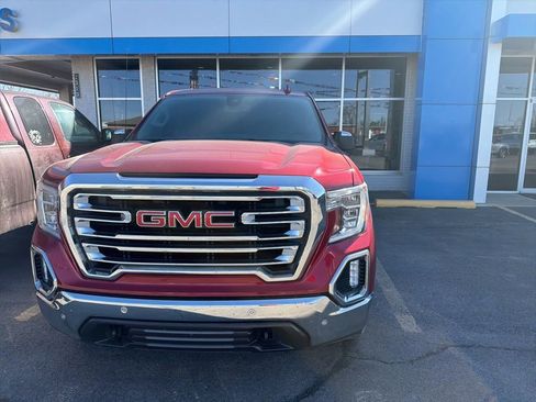 Used 2019 GMC Sierra 1500 SLT w/ SLT Premium Plus Package image 2
