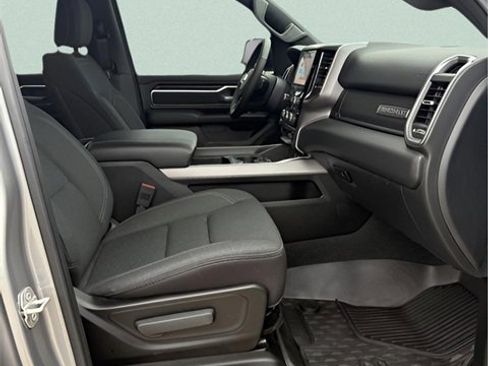 Used 2025 RAM 1500 Big Horn image 31