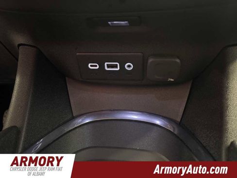 Used 2023 Chevrolet Malibu LT image 18