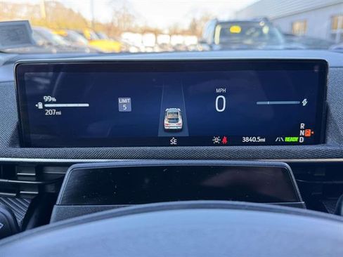 Used 2025 Ford Mustang Mach-E Premium image 35