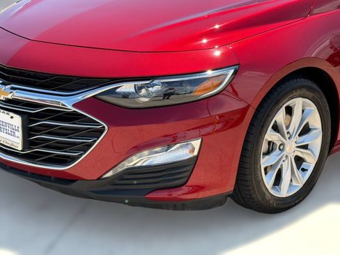 Used 2025 Chevrolet Malibu LT FWD image 11