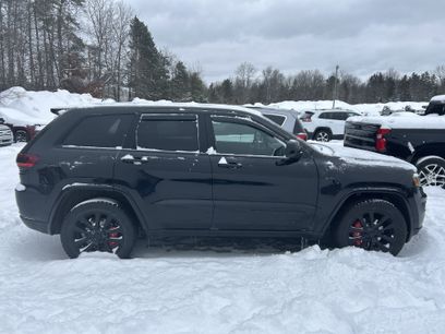 Used 2018 Jeep Grand Cherokee Altitude