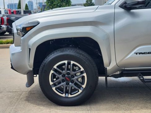 Certified 2024 Toyota Tacoma TRD Sport RWD image 8