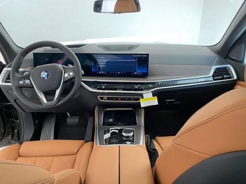 Used 2026 BMW X5 xDrive50e w/ Premium Package AWD/4WD image 14