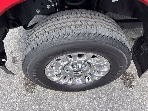 Certified 2022 Ford F350 Lariat w/ Lariat Ultimate Package AWD/4WD image 40