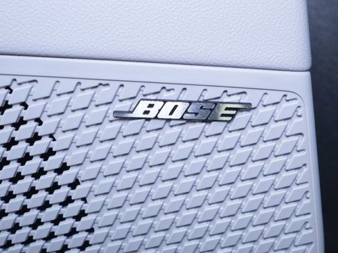 New 2026 Hyundai Elantra Limited image 17