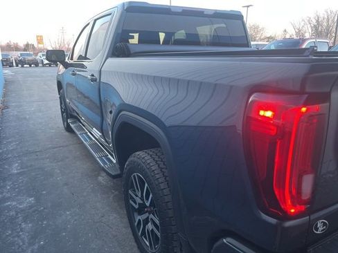 Used 2021 GMC Sierra 1500 AT4 image 8