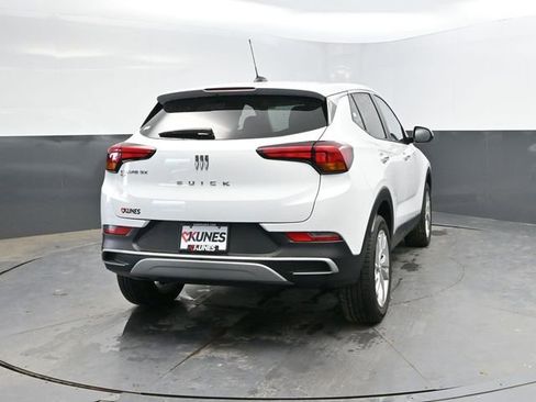 Used 2025 Buick Encore GX Preferred AWD/4WD image 7