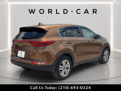 Used 2017 Kia Sportage LX FWD image 7