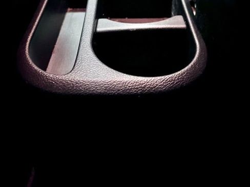 Used 2013 MAZDA MAZDA2 Touring FWD image 26